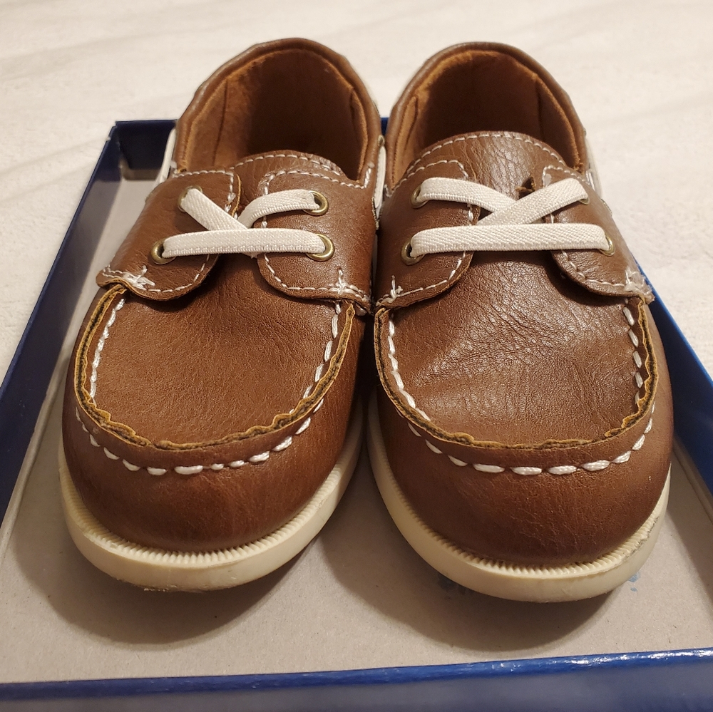 Carter's toddler boat shoes
